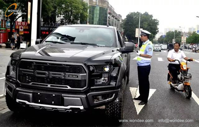 temporary license plate (1) لوحة ترخيص مؤقت (1)