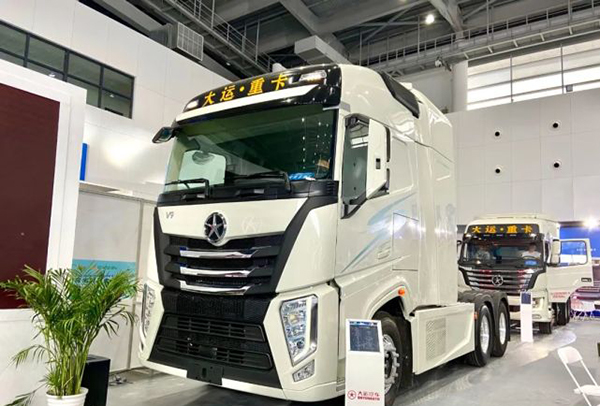 Tractor (2) جرار (2)