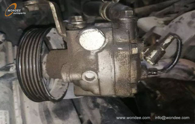 Car steering issues (4) قضايا توجيه السيارات (4)