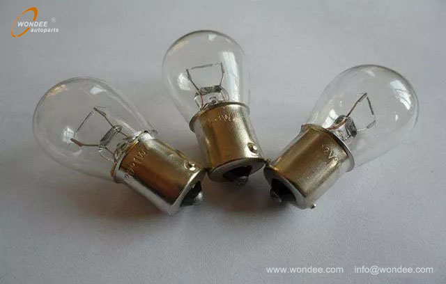 أضواء الفرامل وأضواء الحزمة المنخفضة (2)