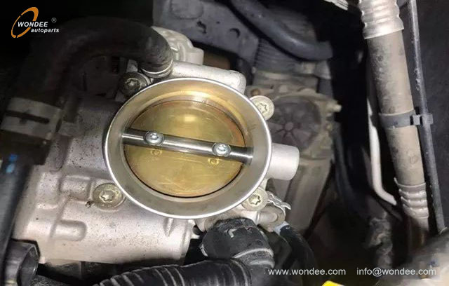 Throttle cleaning (2) تنظيف خنق (2)