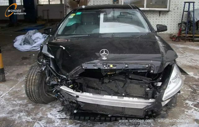 سيارة مصادفة وغارقة (3)