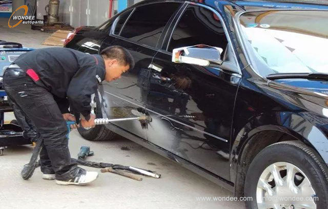 replace or repair the deformed parts (5) استبدال أو إصلاح الأجزاء المشوهة (5)