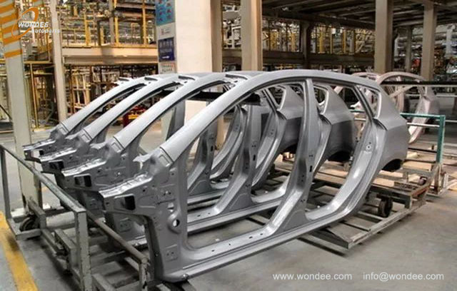 replace or repair the deformed parts (3) استبدال أو إصلاح الأجزاء المشوهة (3)