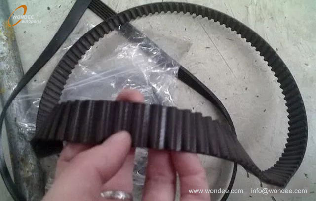 timing belt (4) حزام التوقيت (4)