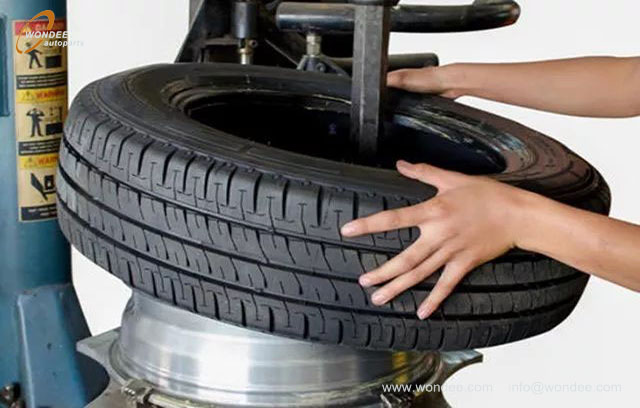 tire width (4) عرض الإطارات (4)