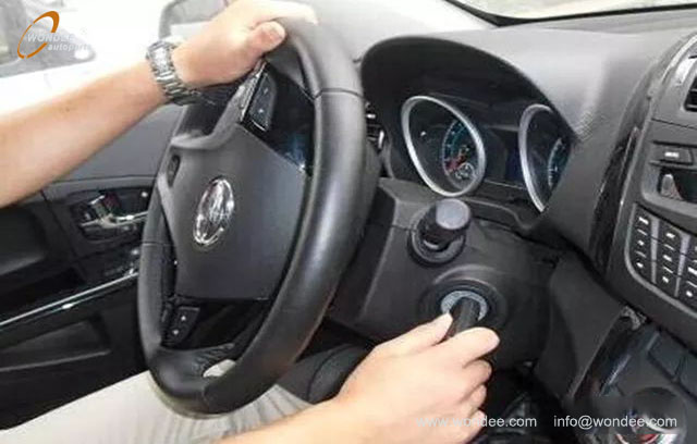 steering wheel (2) عجلة القيادة (2)