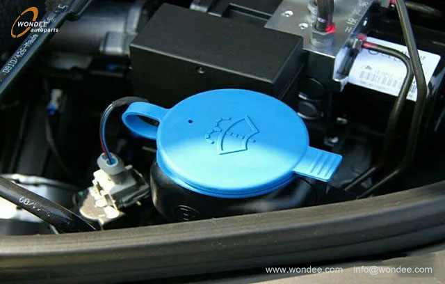 car glass water (4) الماء الزجاجي للسيارة (4)