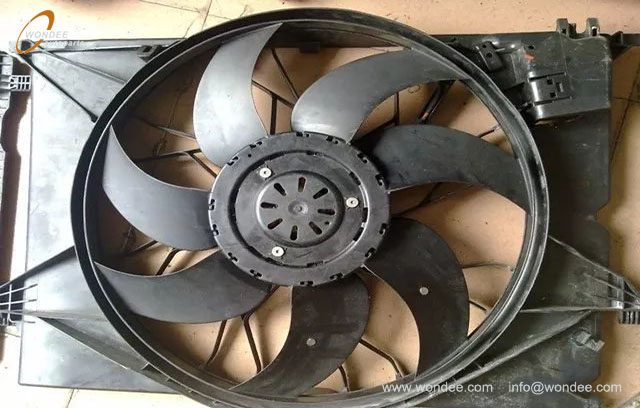 Air conditioning noise (2) ضوضاء تكييف الهواء (2)