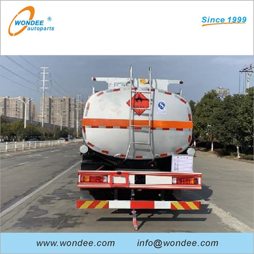 Wondee Autoparts Fuel Tanker (14)