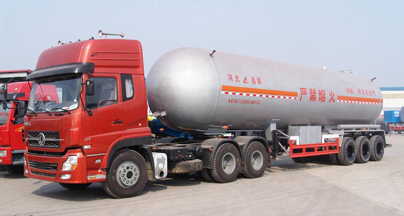 Wondee 3-Axle Fue Tank نصف مقطورة من الشركة المصنعة الصينية