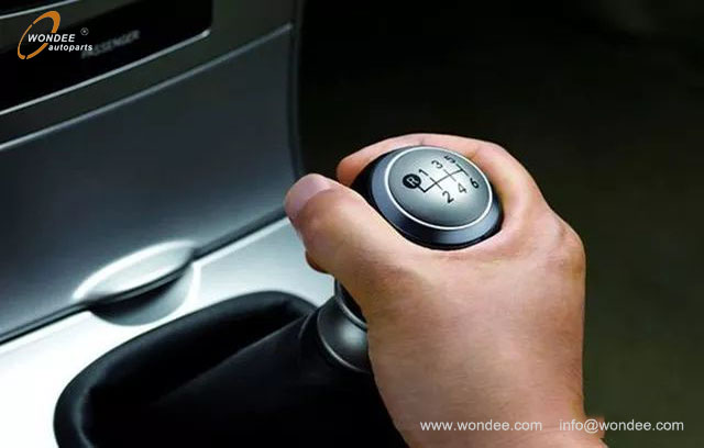 first maintenance (4) الصيانة الأولى (4)