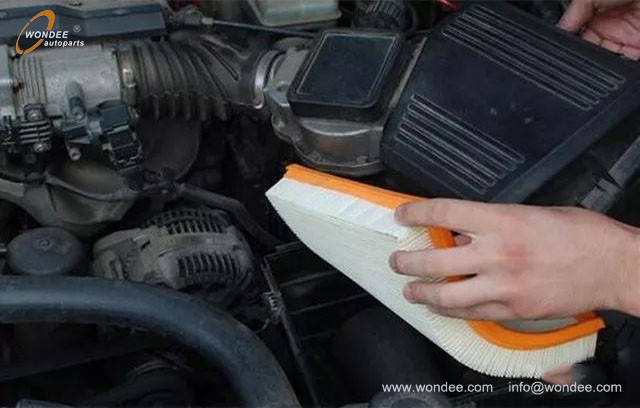 fuel-efficient driving habits (3) عادات القيادة الموفرة للوقود (3)