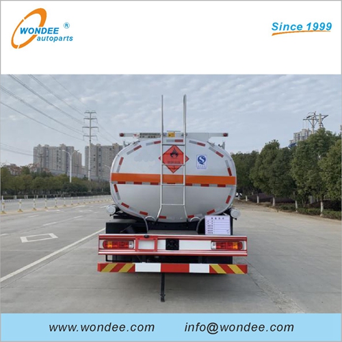Wondee Autoparts Fuel Tanker (20)