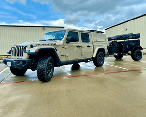 Jeep_Gladiator_with_Offroad_Trailer.png