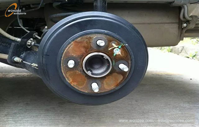 فرامل الأسطوانة ومكابح القرص (1)